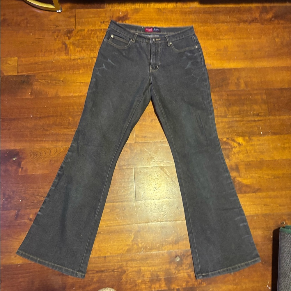 Elegant Dark Wash Flare Jeans for Women